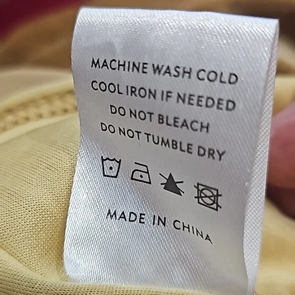 Baltic Born Gold Velvet Maxi Dress  XXL - Picture 6 of 7